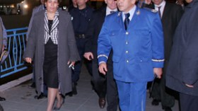 لجنة  على  مستوى  مطار  هواري  بومدين  للتكفل  بالعائدين  من  ليبيا