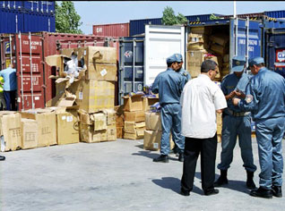 The Algerian bankers lonely against all