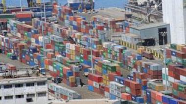 Renforcement du contrôle au niveau des ports pour arrêter les importateurs de pièces de rechange