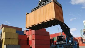 الجزائر تحقق فائضا تجاريا بـ2.84 مليار دولار شهر جانفي