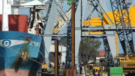 إجهاض تهريب600 حاوية من ميناء عنابة