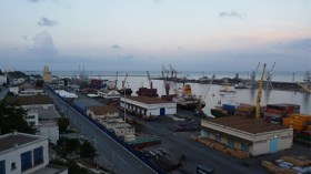 رفع 1,2 مليون متر مكعب من النفايات والأوحال بميناء عنابة