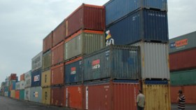 إحباط محاولة تهريب مفرقعات من الحجم الكبير بميناء الجزائر