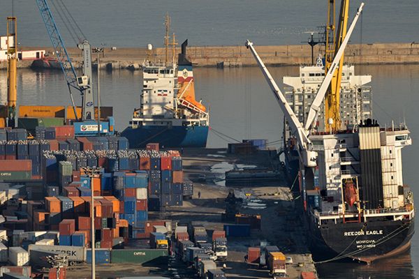 Foreign Trade: “New import measures in the offing for 2016”
