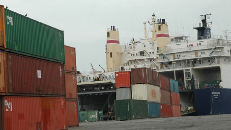 الجزائر تستورد 20 مليار دولار من “الخردة” سنويا