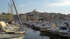 French elected representatives call on Pt Bouteflika to ease latest Finance law provisions