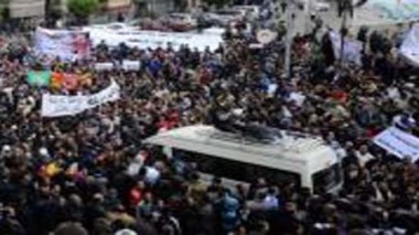 Égypte: un jeune supporter de Port-Saïd tué dans des heurts avec la police