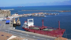 العثور على جثة فلبيني داخل باخرة بميناء وهران