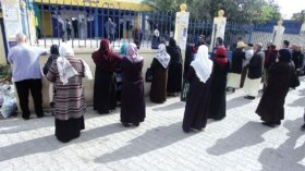 وزارة البريد تستنجد بالجمعيات لتنظيم طوابير المتقاعدين