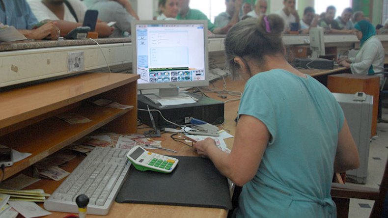 أزمة سيولة حادة بمراكز البريد