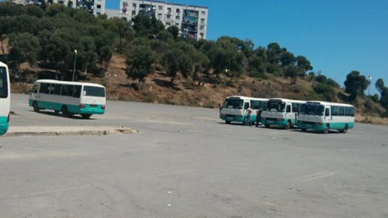 استياء وسط المسافرين بسبب رفع تسعيرة النقل بعين الدفلى