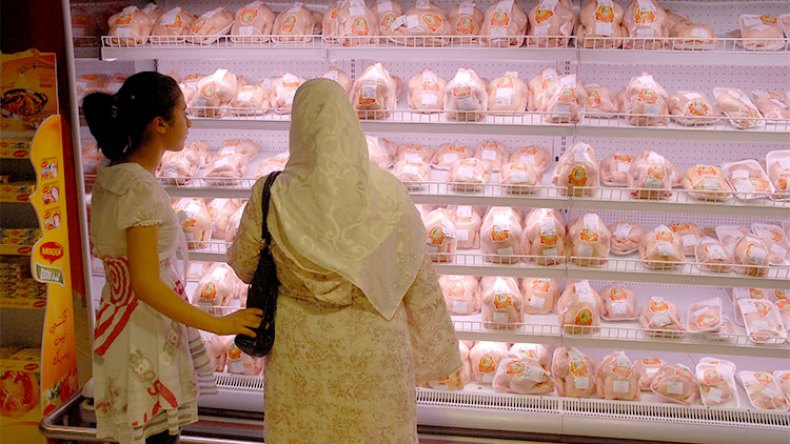 بعد “السردين”.. اللحوم البيضاء تلتحق بقائمة الممنوعات