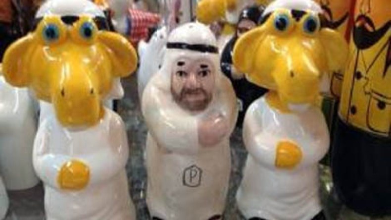 شركة صينية تنتج دمى تجسّد المسلمين برؤوس حمير