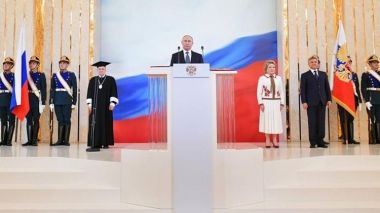 Vladimir Poutine investi pour la quatrième fois à la présidence de la Russie