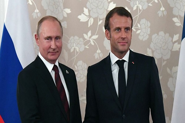 Poutine et Macron se sont entretenus par téléphone au sujet de la Biélorussie et de la Libye