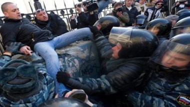 Manifestation antiPoutine à Moscou: une trentaine d'opposants interpellés