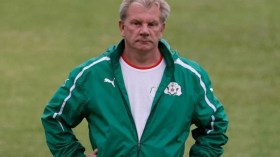 بول بوت يريد “الثأر” من “الخضر” على طريقة “نوزاري”