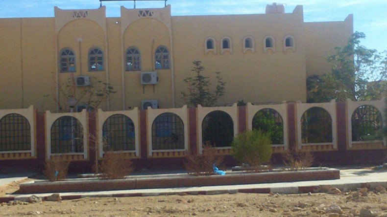 أساتذة ثانوية بالدبداب يطالبون بإعفائهم من حراسة المترشحين للبكالوريا