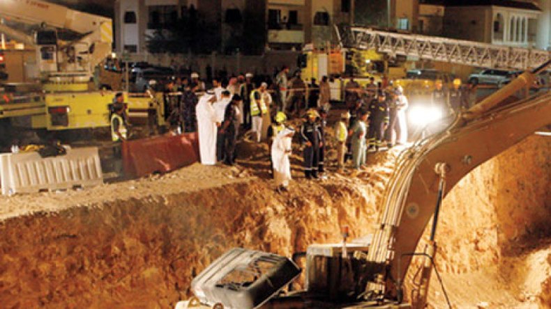مصرع عاملين في انهيار نفق قيد الإنشاء في العين الإماراتية