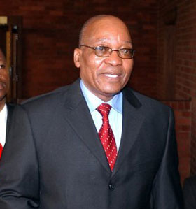 Le président sud-africain en Libye pour négocier avec Kadhafi