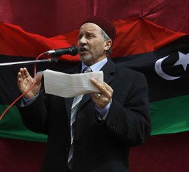 Libye: le CNT promet plus de transparence, demande aux Libyens de patienter