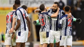 لاعبو “البريمرليغ” لا يتحمّلون مسؤولية استمرار مخاطر “كورونا”