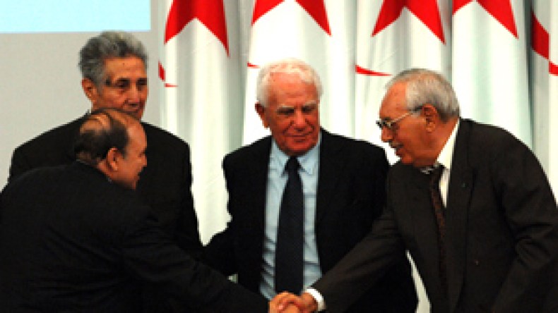 حضر الشاذلي وبن بلة وكافي وغاب زروال