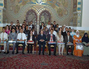 Le président de la République honore les lauréats du baccalauréat 2011