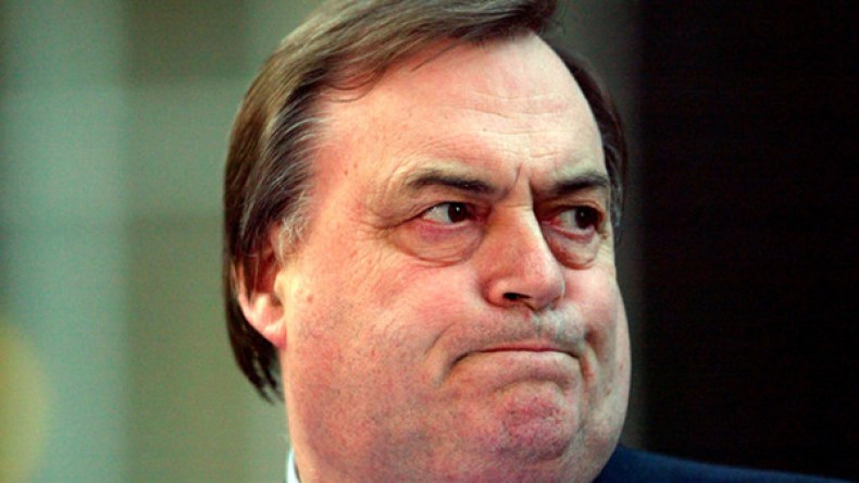 نائب رئيس وزراء بريطانيا الأسبق: بلير دمّرَنا بغزو العراق