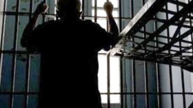 قرأ 54 كتابا لابن خلدون والغزالي وابن القيم في السجن ونجح في البكالوريا