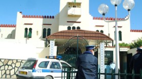 وزارة العدل تحدد شروط التوظيف في السجون