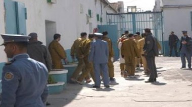 Ksentini la qualifie comme une occasion en or : une grâce au profit des prisonniers à l’occasion du Cinquantenaire