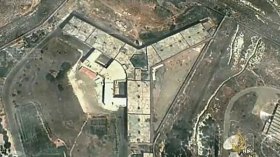 العفو الدولية: الآلاف أعدموا شنقا وتعذيبا في سجن عسكري بسوريا