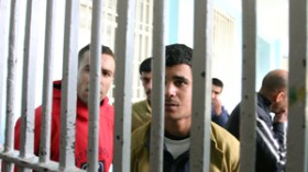 فتاة تُهرّب خطيبها السجين في وهران بطريقة هوليودية