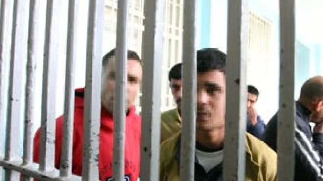 السجن 10 سنوات وغرامات تصل 100 مليون للمتورطين في الرشوة والصفقات المشبوهة