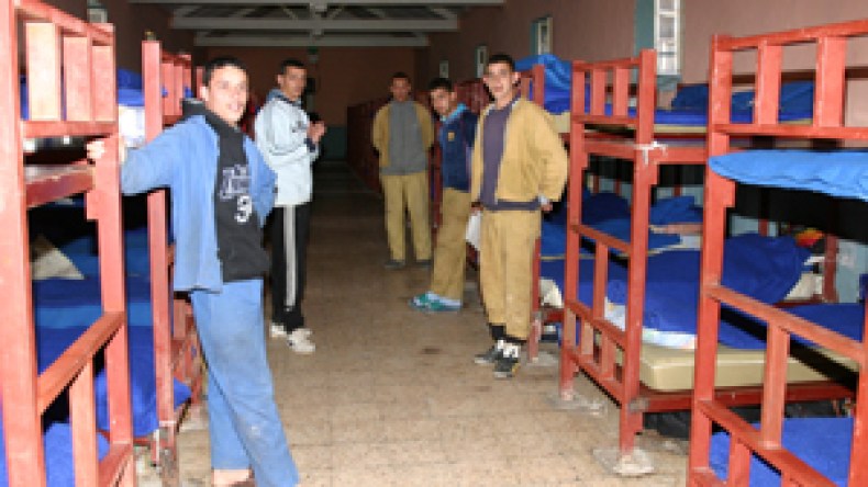 مدير السجون يطالب بالتنسيق لتسهيل تطبيق عقوبة النفع العام البديلة لأحكام السجن