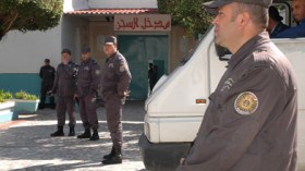 فرق مدرعة مدربة في الخارج لمواجهة التمرد داخل السجون