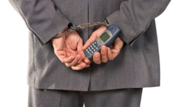 Algeria lost $2 b on Nokia cell phonesâ€™ smuggling case