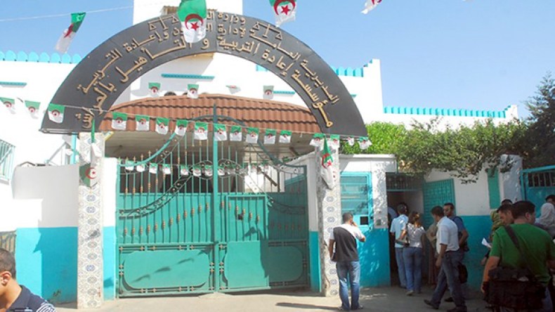 “أسامة الإيسكوبار” يروي قصة 60 قنطار “زطلة” وفراره من سجن الحراش!