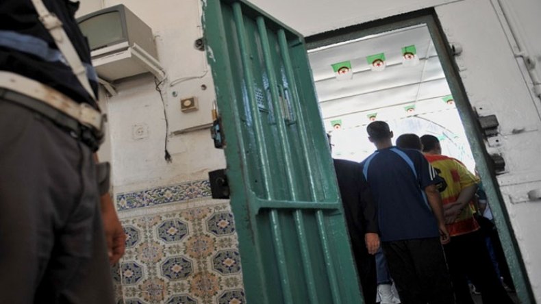 قرابة 5 آلاف نزيل يجتازون “البيام” عبر 43 مؤسسة عقابية