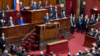 Le parlement français confirme la nomination d’un nouvel ambassadeur en Algérie