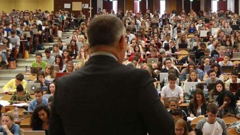 أساتذة الجامعة في الجزائر الأقل بحثا في الوطن العربي