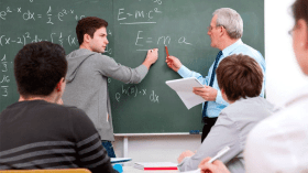 تدريس تاريخ العلوم: ليس هيّنًا!