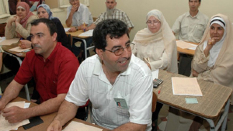 فتح  600  ألف  منصب  جديد  في  قطاع  التربية  لسنة2011