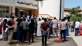 أساتذة يحتجون تنديدا بإستفحال العنف بالجامعات