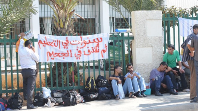 آلاف المعلمين يُقيمون في الفنادق بسبب أزمة السكن