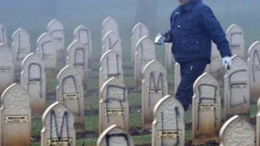 France: profanation de 500 tombes musulmanes près d'Arras