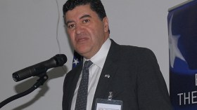 مستعدّ لأضع خبرتي الطبية بأمريكا في خدمة الجزائريين