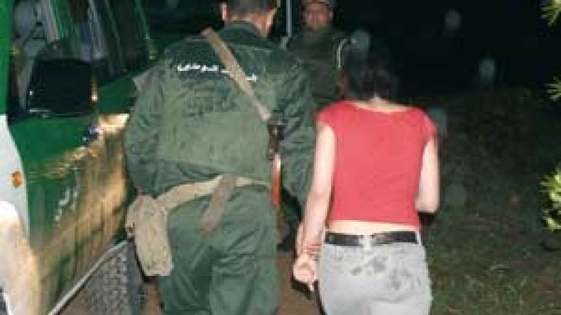 القبض‭ ‬على‭ ‬شبكات‭ ‬دعارة‭ ‬بمكان‭ ‬مبايعة‭ ‬الأمير‭ ‬عبد‭ ‬القادر‭ ‬في‭ ‬معسكر‭!‬