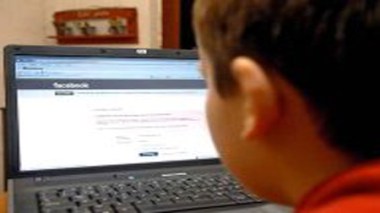 L’Algérie met en garde contre les dangers de la mauvaise utilisation d’Internet par les enfants